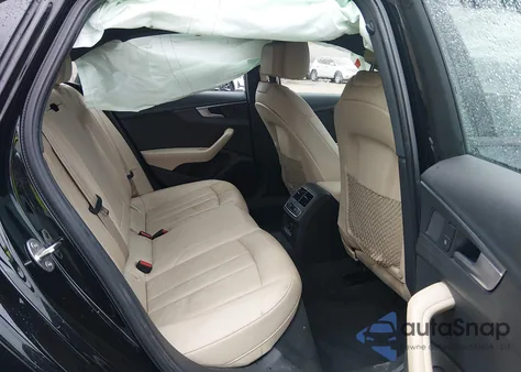 2017 Audi A4 2.0T Season Of Audi Ultra Premium z USA, uszkodzony, nr VIN WAUKMAF44HN044933